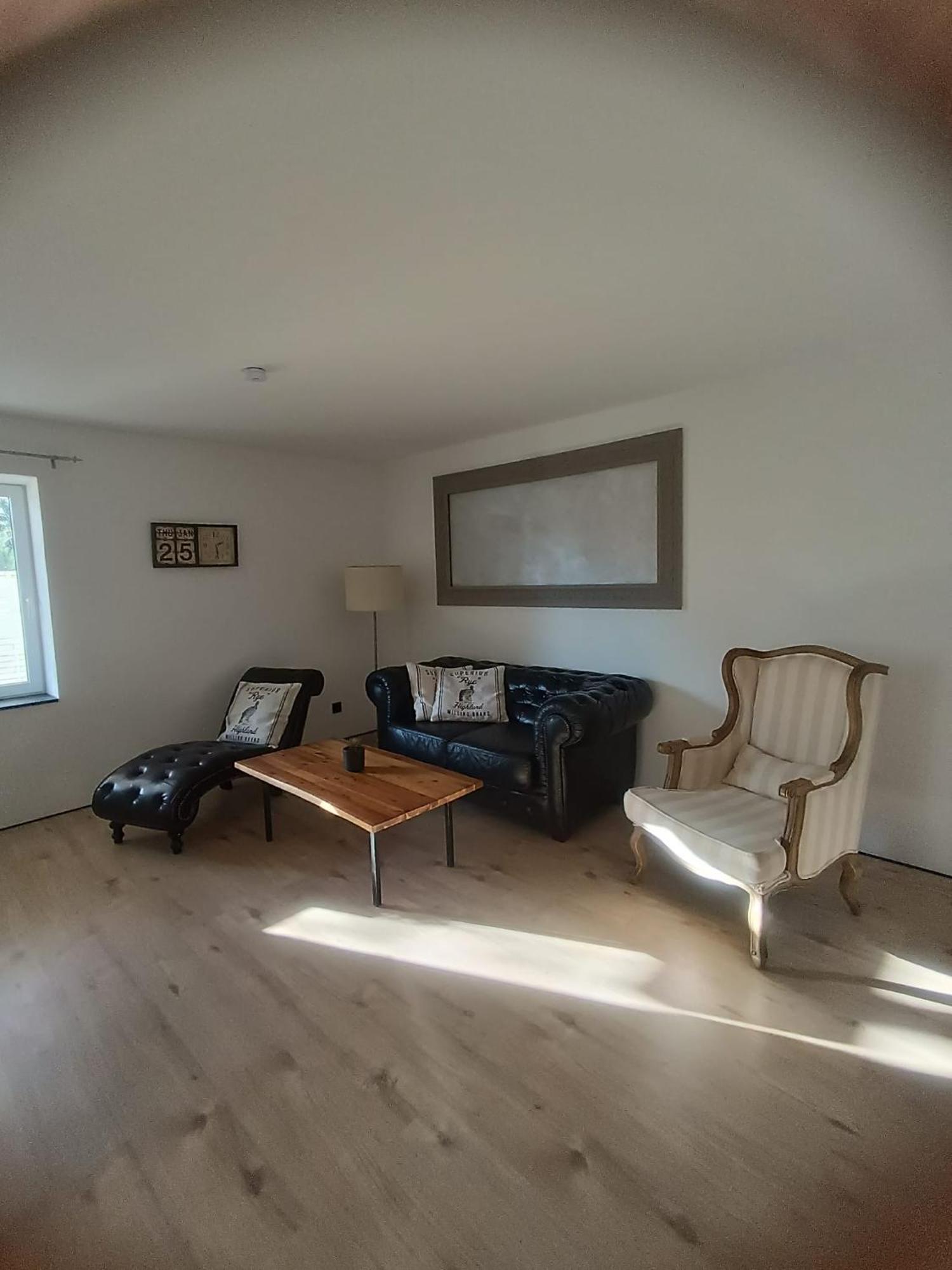 Haus Am Wanderweg Apartment Niederdurenbach ภายนอก รูปภาพ